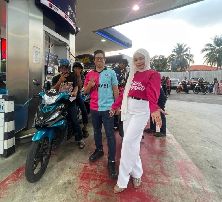 Sambutan Hangat Program Petrol Percuma Yayayee Gadget di Teluk Pulai, Klang